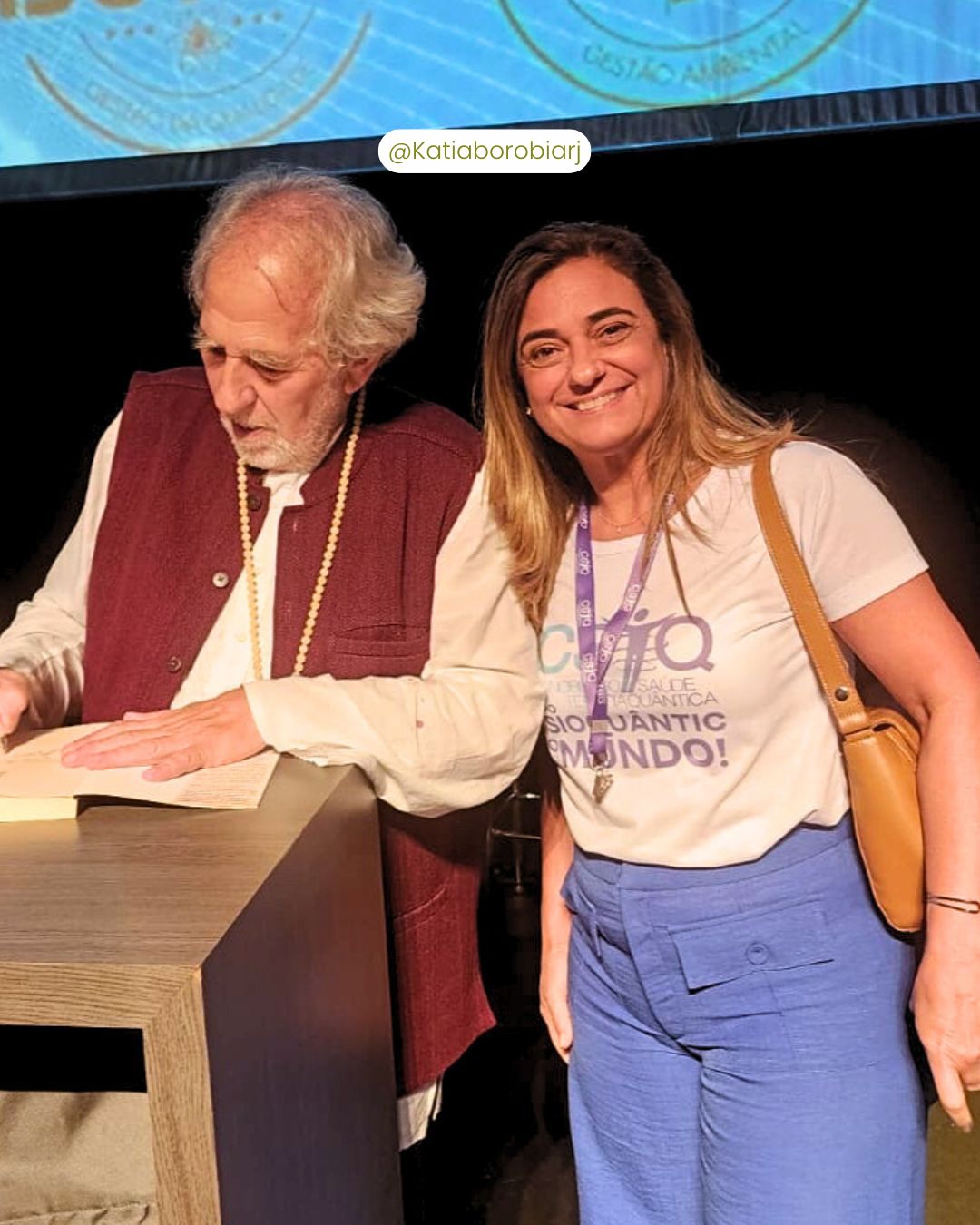 Bruce Lipton de volta ao Brasil! ✨Prepare-se para uma verdadeira jornada de transformação no Congresso CSTQ 2025, que acontece nos dias 19 e 20 de setembro, no Teatro Bradesco – São Paulo.Considerado um dos maiores cientistas da atualidade, Bruce Lipton – autor dos best-sellers Biologia da Crença e O Efeito Lua de Mel – estará presente exclusivamente neste evento com a palestra:"A Ciência do Empoderamento Pessoal: Prosperando em um Mundo em Transformação".Você vai descobrir, diretamente com ele, como as crenças influenciam nossa realidade e como ativar o seu potencial interior para viver com mais saúde, propósito e equilíbrio – mesmo diante dos desafios do mundo atual.🎟️ Garanta já seu ingresso antes da virada de lote!
➡️ cstq.fisioquantic.com.brSerão dois dias intensos de conteúdos, trocas e aprendizados com os maiores especialistas da ciência e saúde integrativa.Não perca essa oportunidade única!
#BruceLiptonNoBrasil #CSTQ2025 #Fisioquantic #BiologiaDaCrença #CiênciaDoEmpoderamento #SaúdeIntegrativa #CongressoCSTQ
